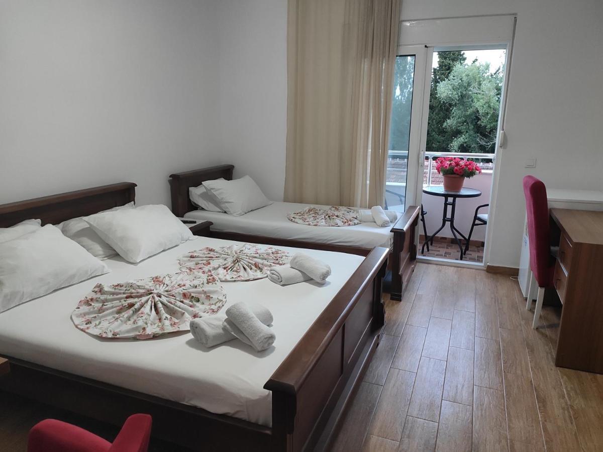 Robi Apartments Ülgün Dış mekan fotoğraf