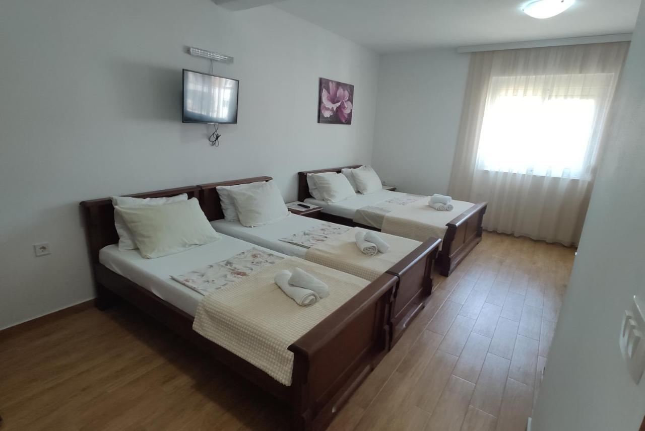 Robi Apartments Ülgün Dış mekan fotoğraf